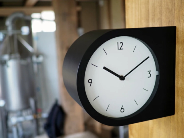 マデト MADETO ウォールクロック （両面時計） CL-4462 【INTERFORM