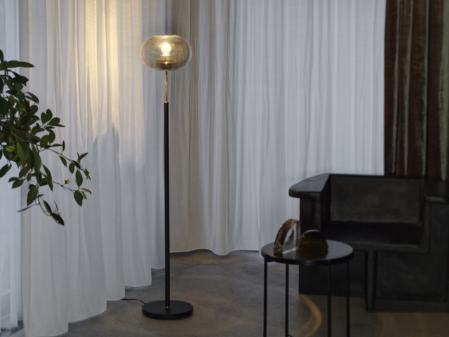 メランデルフロアライト MELANDRE FLOOR LIGHTLT-4233 【INTERFORM】インターフォルム