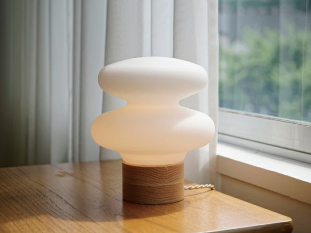 モニーク MONIQUE テーブルライト LT-4605 【INTERFORM】インターフォルム