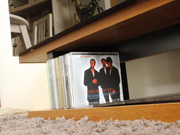 完成品　NEITZ（ネイツ）160cm幅 テレビ台