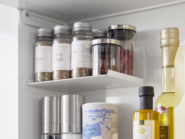 TOWER タワー 前が開く隠せる調味料ラック （調味料スタンド） 2009 2010 【山崎実業】