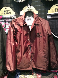 ★早期予約限定！大特価★ デスレーベル（DEATH LABEL）COACH JKT[コーチ　ジャケット]  【LOGO】 RED 15-16 スノーボード 2016年