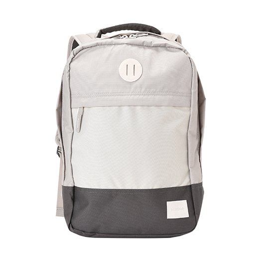 ニクソン（NIXON）Beacons Backpack