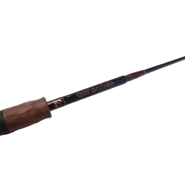 POND original第一弾となるロッド【Garantido】