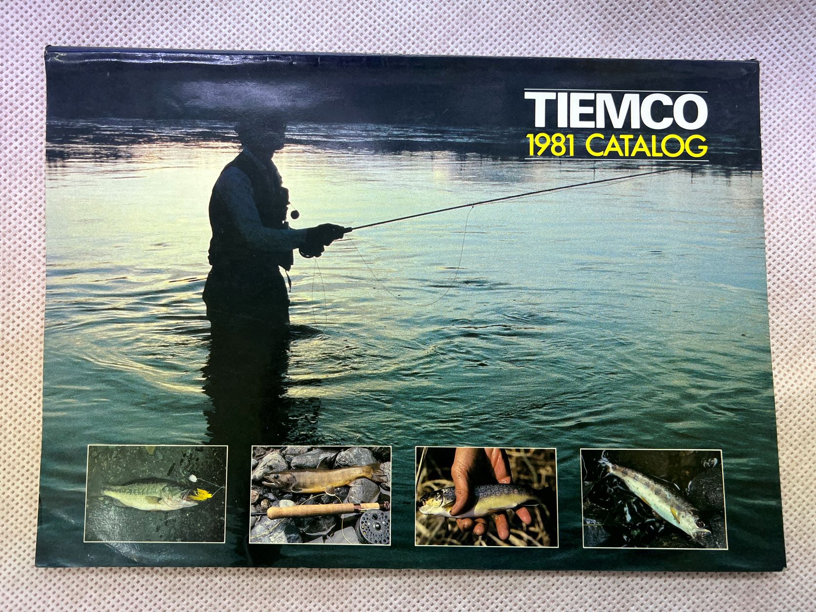ＵＳＥＤ　TIEMCO 1981 CATALOG　株式会社ティムコ　釣具カタログ　釣り本　中古本　中古カタログログ