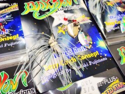 バクシンスピナーベイト ディアブロ    KPガチンコベイトフィッシュ  カニエのポパイオリジナルカラー