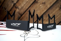 DRT ”クラッシュディスプレイスタンドLサイズ” 代引き不可