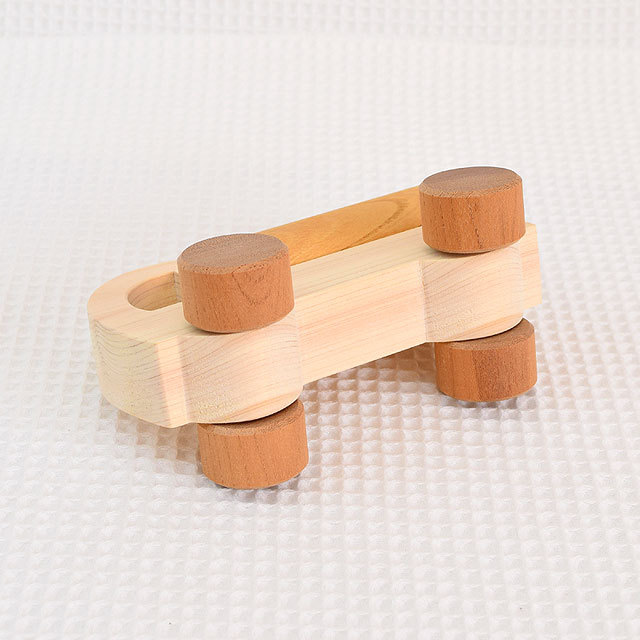 コロコロくるま（トラック） 木製ミニカー｜木のおもちゃ ポプリの森