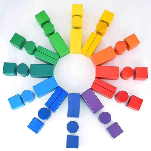 グラデーションカラーの鮮やかな積み木