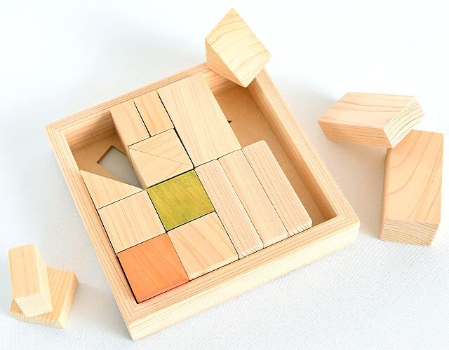 幼児向け3cm基尺の木製積み木セット