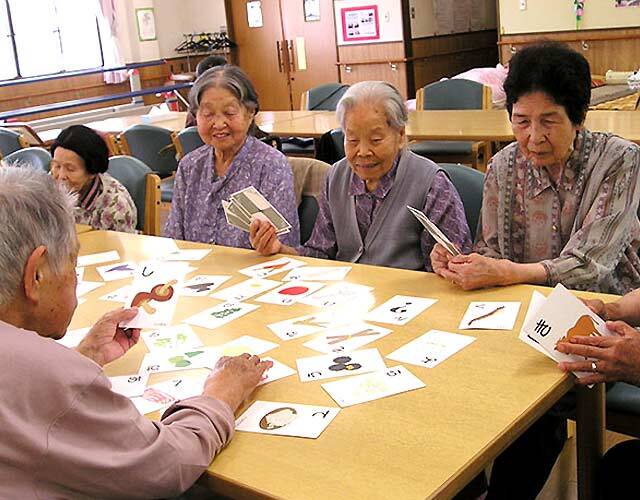 レクリエーショングッズ 介護老人施設