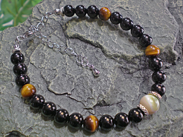 海からの贈り物★夜光貝（ヤコウガイ）ブレスレット＜メンズ＞【オニキス/タイガーアイ】