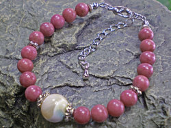 海からの贈り物★夜光貝（ヤコウガイ）ブレスレット＜レディース＞【ロードナイト】