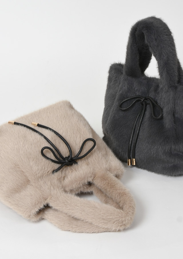 【2025秋冬】【67】フェイクファーリボン付きトートバッグ【1251-566-1】【Selection】【S22】