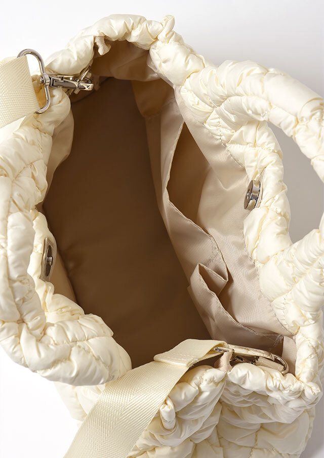 2025秋冬】【66】モコモコキルティング2wayトートバッグ【1251