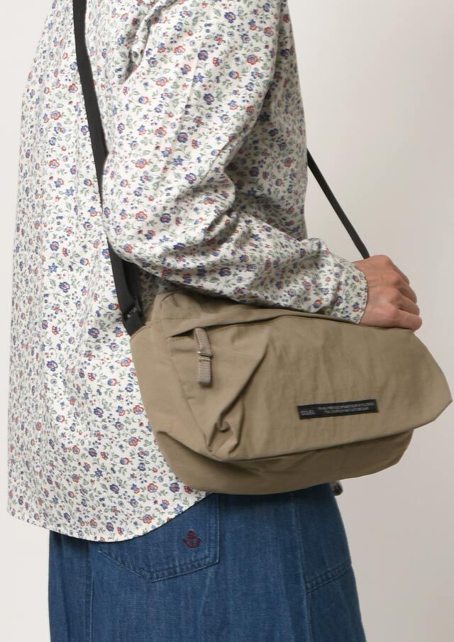 2025秋冬】【66】ライトリーショルダーバッグ【40710】【Selection