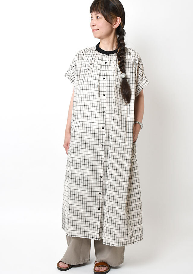 期間限定10%OFF!【2025春夏】【ブルーライフ】綿麻襟配色チェックワンピース【B-01E15366】【S12】