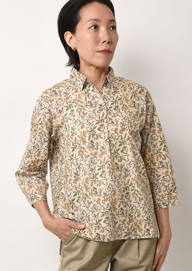 2025秋冬】【ブルーライフ】花柄プルオーバーブラウス七分袖【BL055503