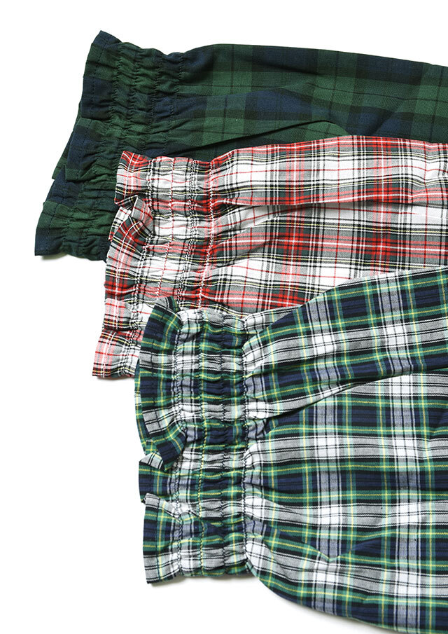 2025秋冬】【ブルーライフ】タータンチェックフリルカラーブラウス八分