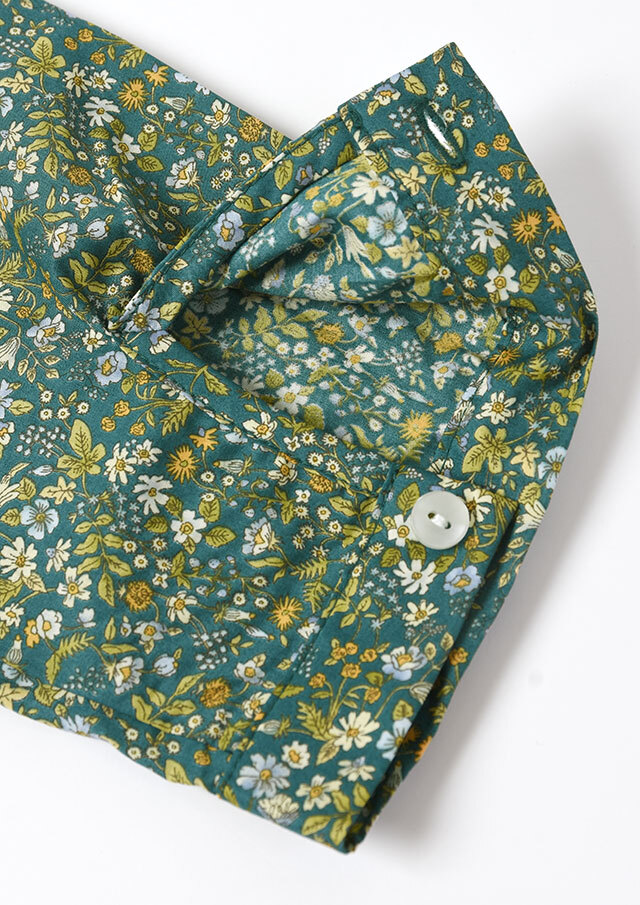 2025秋冬】【ブルーライフ】花柄ハイネックプルオーバーブラウス