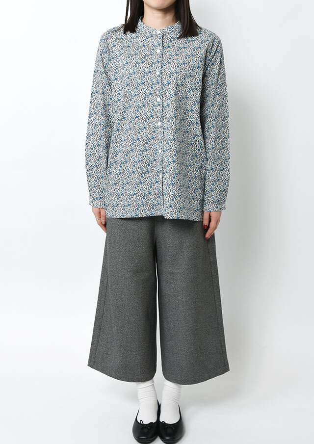 2026春夏】【ブルーライフ】花柄スタンドカラーブラウス【BL056002