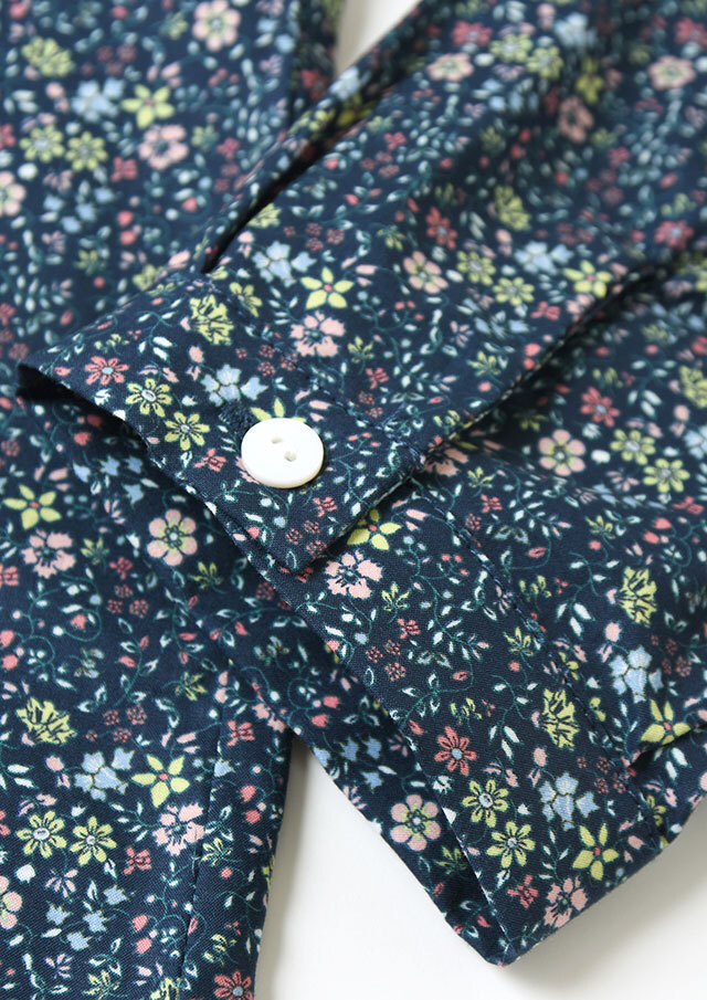 【新品】定価53,900円　レリアン　花柄スタンドカラーブラウス　ブルー　11 新品】定価53,900円レリアン花柄スタンドカラーブラウスブルー11