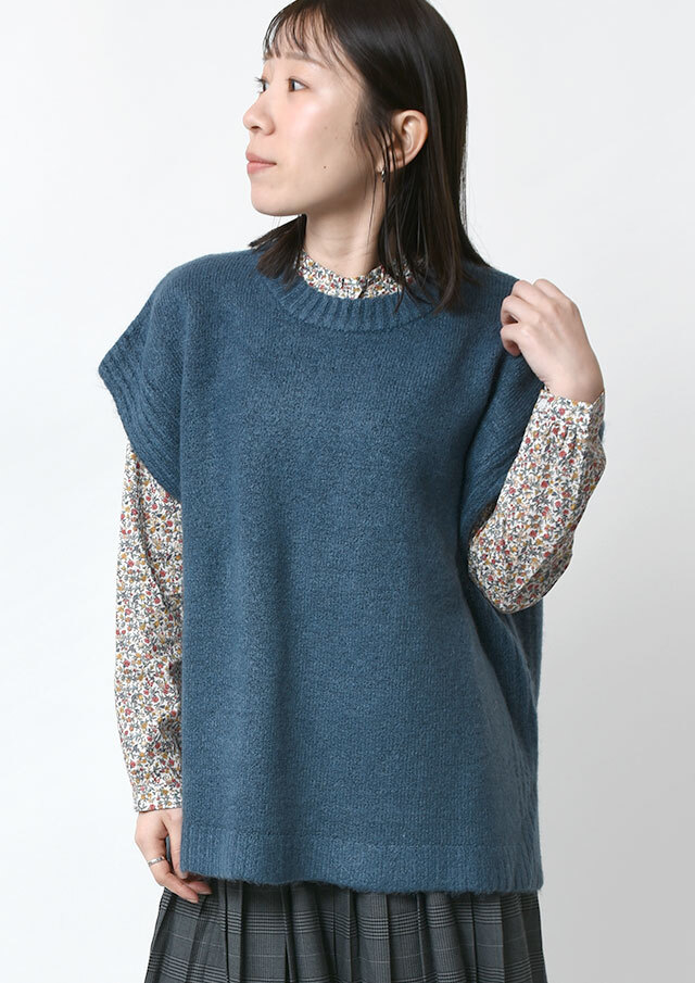 SALE!!【2025秋冬】【ブルーライフ】スフレヤーンベスト【BL065606】【S22】