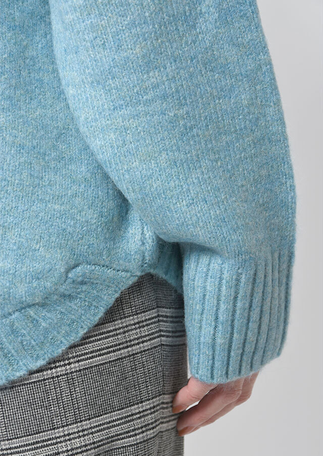 2025秋冬】【ブルーライフ】片畦編み裾ラウンドニットプルオーバー