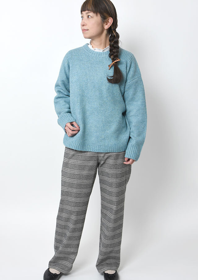 2025秋冬】【ブルーライフ】片畦編み裾ラウンドニットプルオーバー