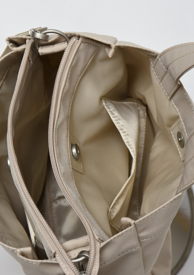 ベージュ ハンドバッグ 2025春夏】【ポートランド】ナイロンイカリ刺しゅう付き