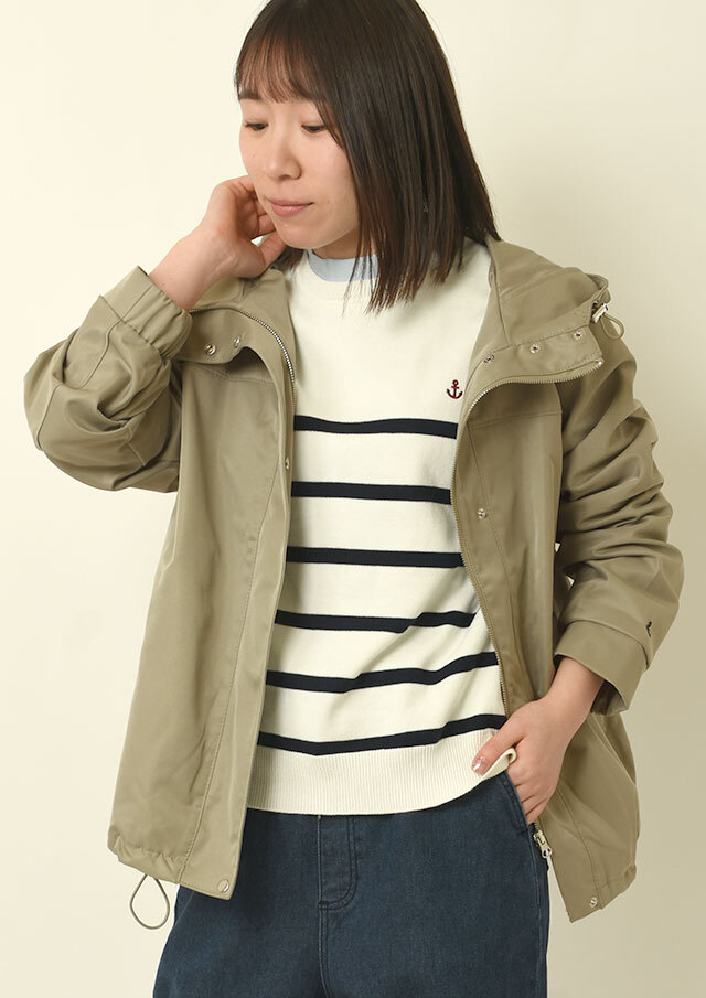 グリーン フード付き マウンテンパーカー