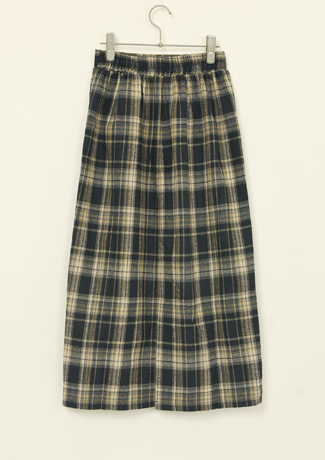 【MLB】ポケットロゴスリットデニムスカート BACK TO THE FIELD デニムスカート 「MLB」ポケットロゴスリット