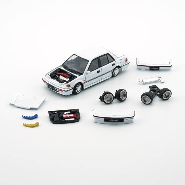 BM CREATIONS 1/64 ホンダ シビック EF2 1991 ホワイト 右ハンドル仕様