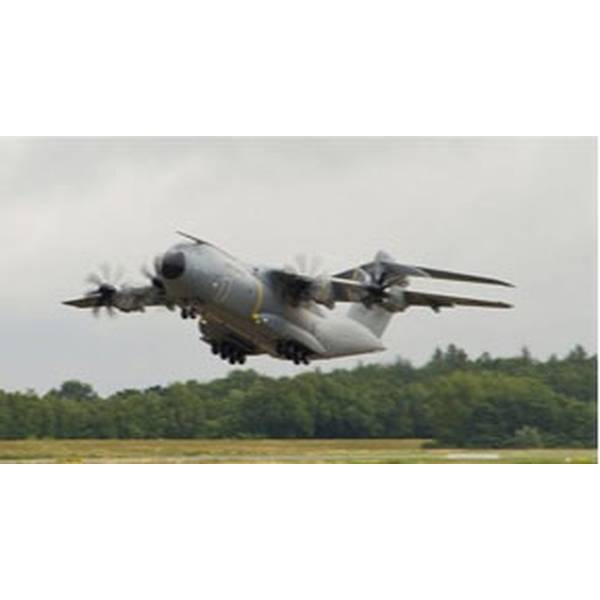 ドイツレベル 1/72 エアバス A400M ルフトヴァッフェ スケールモデル 03929