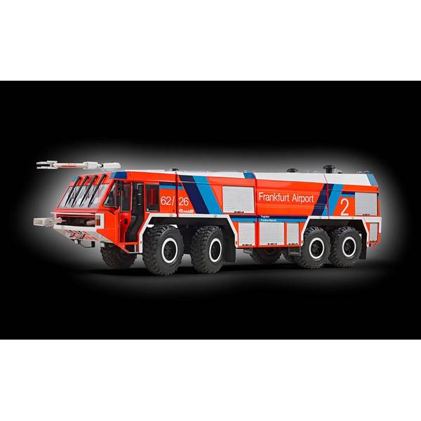 【3月予約】ドイツレベル 1/24 GLFL Simba 8 x 8 消防車 リミテッドエディション スケールモデル 07747