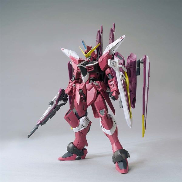 バンダイ MG 1/100 ZGMF-X09A ジャスティスガンダム 「機動戦士