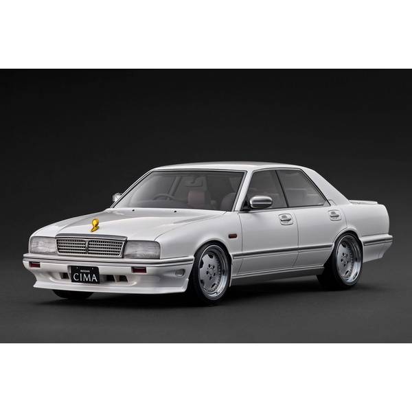 レア物】京商 1/18 日産セドリック シーマ Y31 レア物】京商 1/18