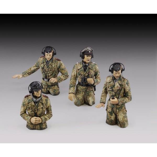 11月予約】ロイヤルモデル 1/72 WWII ドイツ 車上の戦車兵セット(4