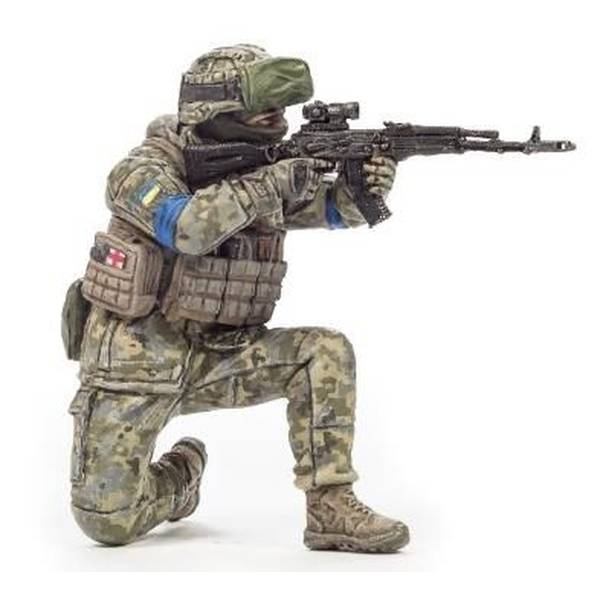 ホビーファン 1/35 ウクライナ軍ジャベリン対戦車ミサイル部隊 3