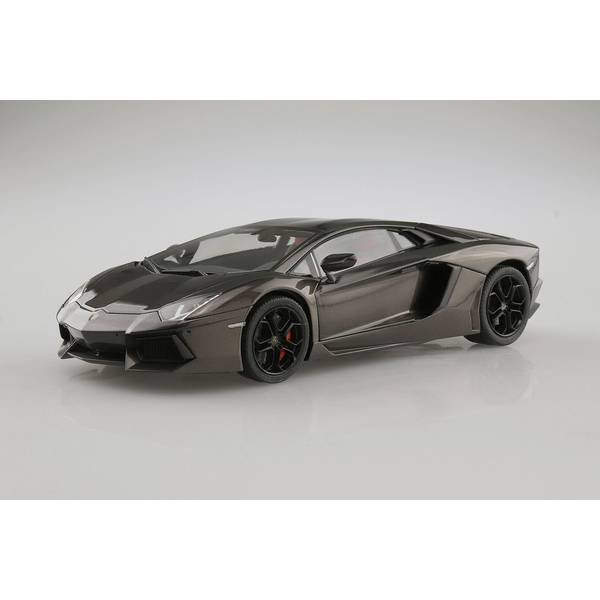 ランボルギーニ アヴェンタドール LP750-4 SV マットブラック