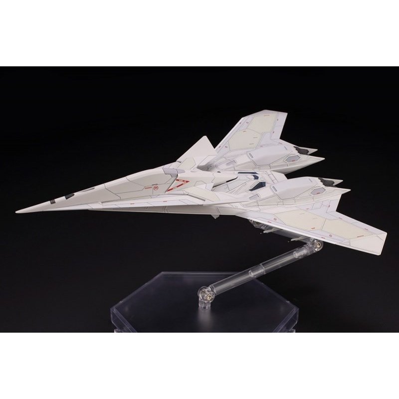 コトブキヤ 1/144 ADFX-10F 「ACE COMBAT 7：SKIES UNKNOWN」より