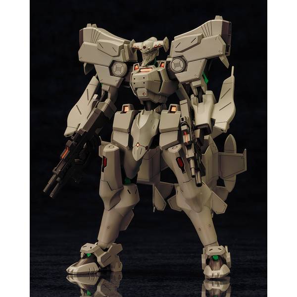 マヴラヴ・トータルイクリプス等のプラモデル 8点セット