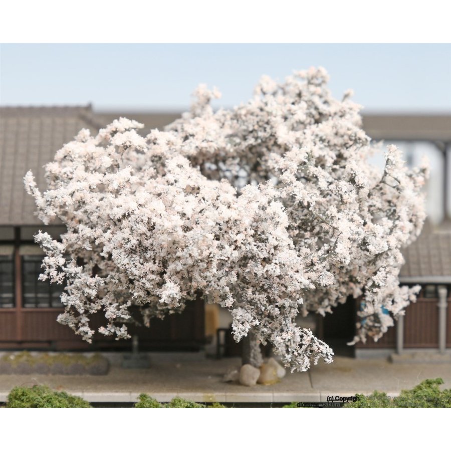 Nゲージ 鉄道模型 桜の風景ジオラマ（その4) Nゲージ 鉄道模型 桜の風景ジオラマ（その4) - メルカリ