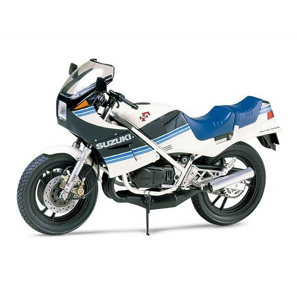 ❤️疾風！スズキ RG250Γ 1/12スケール　A1505 SUZUKI RG250Γ ブルー×ホワイト｜株式会社 青島文化教材社