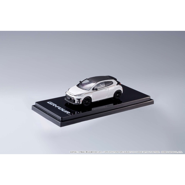 1/64 トヨタ GRヤリス RZ ハイパフォーマンス GRパーツ装着車 スーパーホワイトII