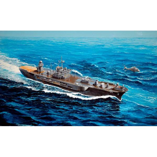 ピットロード 1/700 アメリカ海軍 揚陸指揮艦 LCC-19 ブルー・リッジ 2004 スケールモデル M55