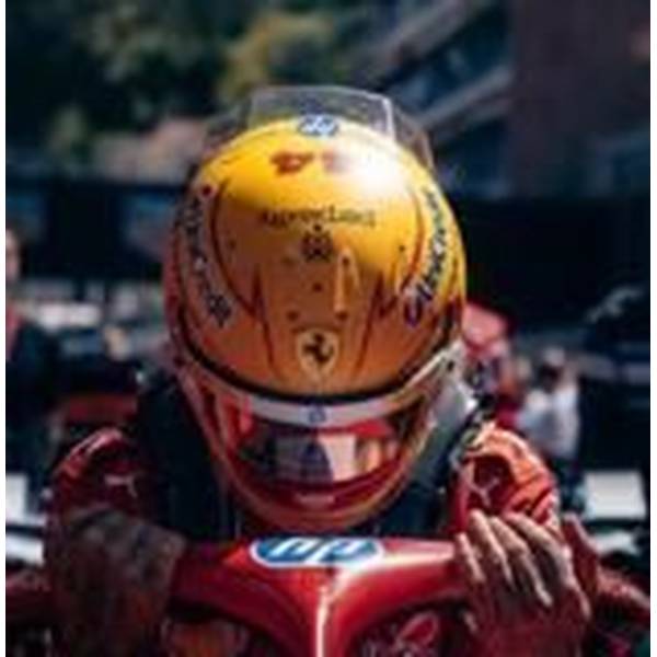 【12月予約】ルックスマート 1/5 ドライバーズ・ヘルメット No.44 スクーデリア・フェラーリ・HP 2025 F1 モナコGP L.ハミルトン 完成品ミニカー LSHEL016