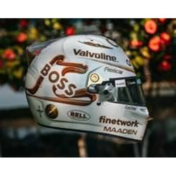 8月予約】スパーク 1/5 ドライバーズ・ヘルメット アストンマーティン