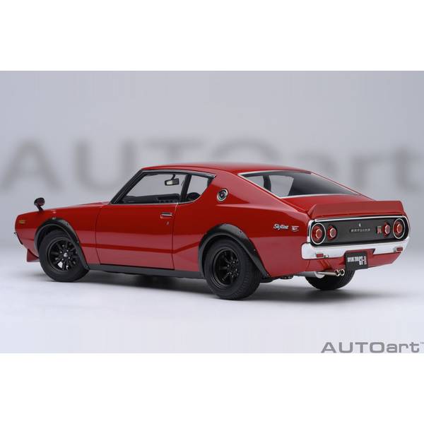 ニッサン スカイライン 2000GT-R （KPGC110)完成品 Amazon.co.jp: オートアート (AUTOart) 1/18 日産 スカイライン