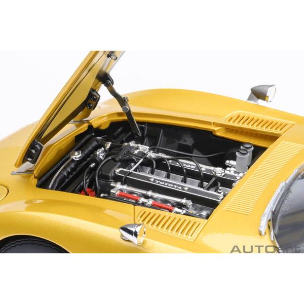 トヨタ 2000GT 1/18 ミニカー　オートアート 楽天市場】オートアート 1/18 トヨタ セリカ リフトバック